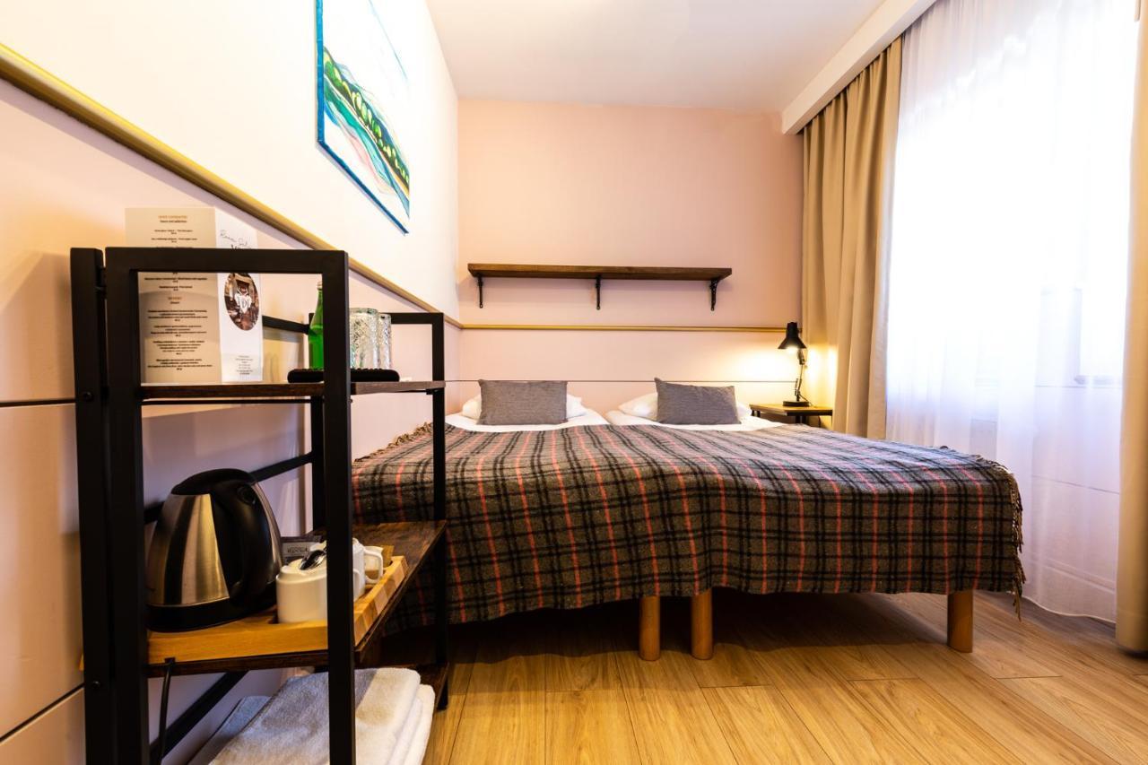 Dworzysko Hotel Szczawno-Zdroj Buitenkant foto